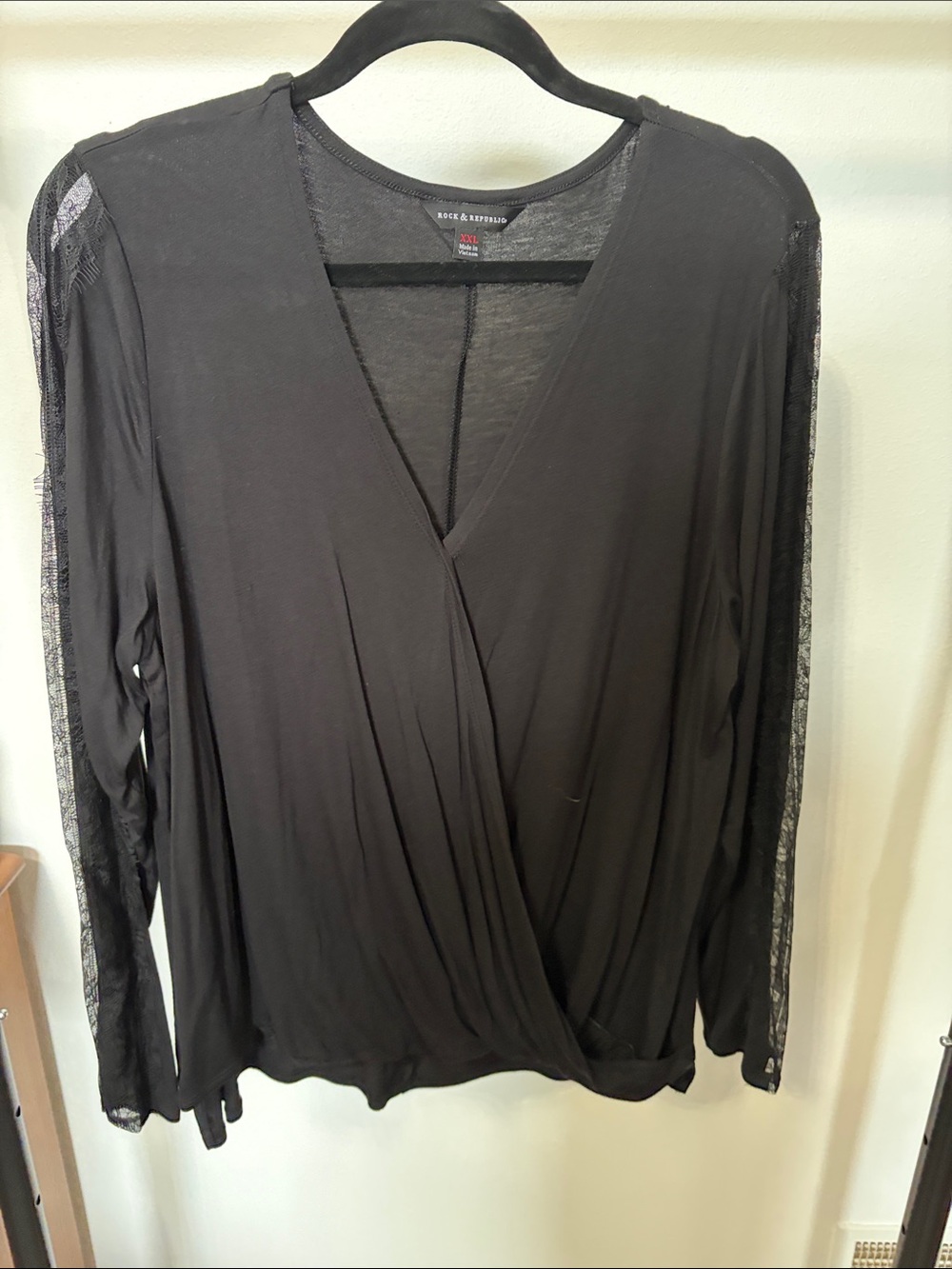 Rock & Republic Black Lace-Trim Surplice Long Sleeve Top